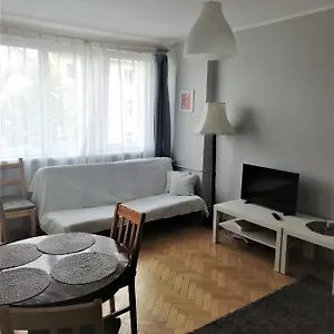 soneczna-kawalerka-w-dolnym-sopocie-blisko-morza.gdanskhotel.org/