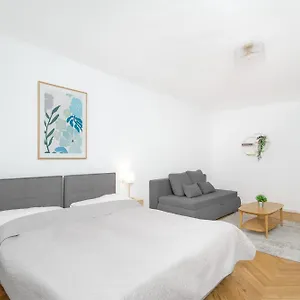 Ballgasse Apartment
