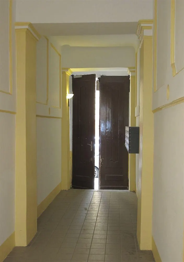 Old Vienna Apartments Австрия